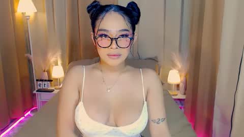 shea online show from October 20, 1:30 am