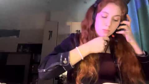 Alice online show from March 12, 2:31 pm