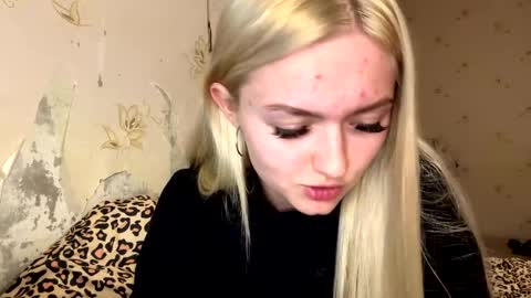 Sophia online show from April 22, 4:26 pm