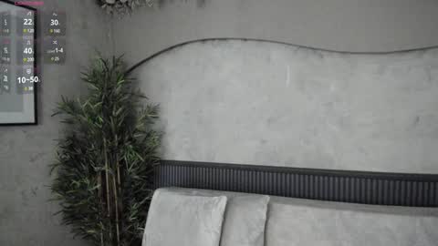 Snapshot of willow_hendrix chatting on December 12, 12:01 pm Ms Willow online show from December 12, 12:01 pm