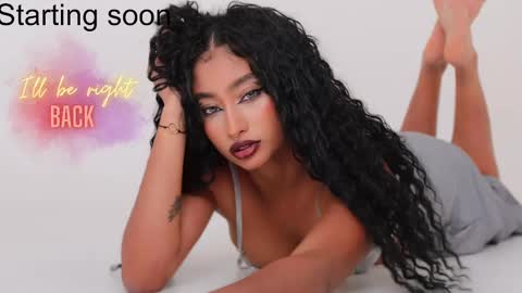 Snapshot of willow_hendrix chatting on September 25, 3:33 pm Ms Willow online show from September 25, 3:33 pm