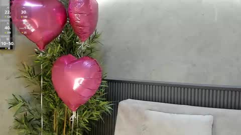 Snapshot of willow_hendrix chatting on February 17, 2:06 pm Ms Willow online show from February 17, 2:06 pm