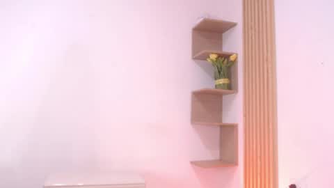 luna online show from April 22, 1:41 pm