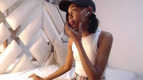 luna online show from April 26, 1:53 pm