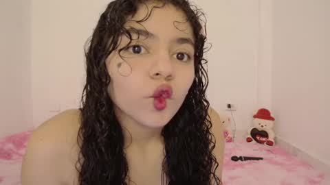  Winnifer Gonzalez  online show from July 2, 3:17 am