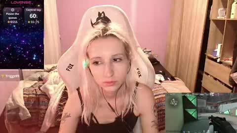 winter2002_ online show from September 26, 11:23 pm