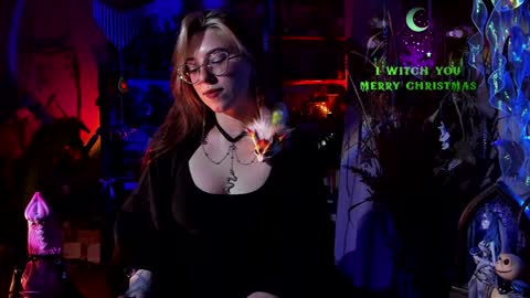 Snapshot of witch_fiona chatting on December 30, 8:15 pm Goddess of two strapons - Mr. long Don Mr. Pinky online show from December 30, 8:15 pm