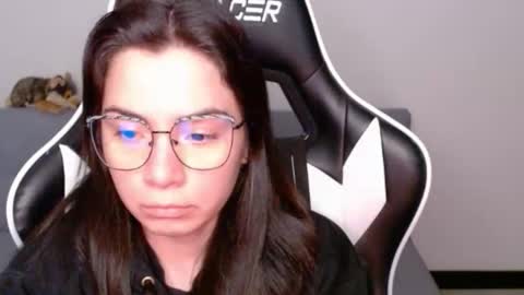 Alex online show from April 22, 2:52 am