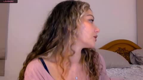 worldsbaby online show from December 22, 1:25 pm