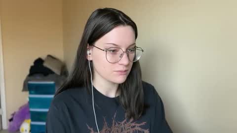 Lucina online show from February 17, 5:55 pm