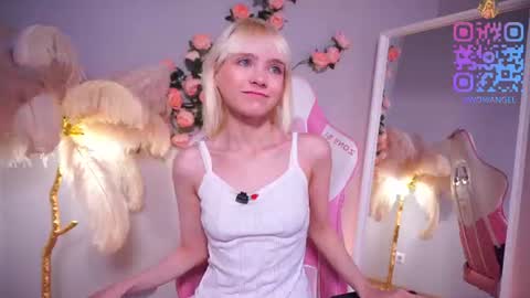wow_angel online show from June 26, 5:41 am