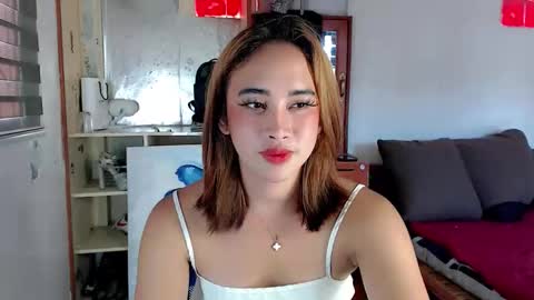 Snapshot of wowhotlegsx chatting on September 21, 11:14 pm catriona smith online show from September 21, 11:14 pm