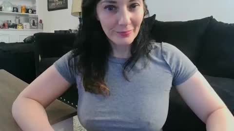 Snapshot of wrenleigh chatting on October 10, 5:12 am Crystal Lake online show from October 10, 5:12 am