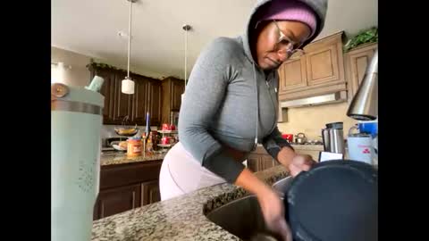 Wynter Heat online show from March 2, 9:31 pm