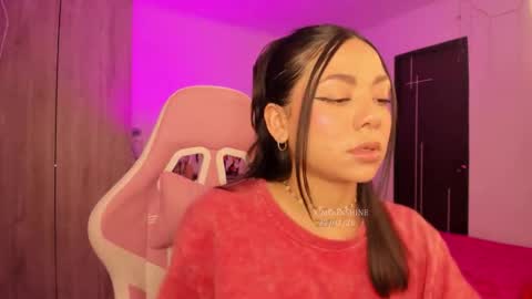     s  s      s   online show from March 23, 12:28 am