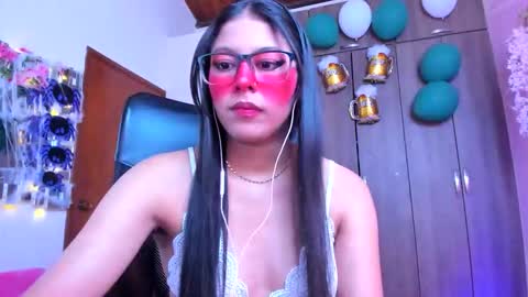 Snapshot of xallysonx_ chatting on October 3, 12:10 pm XALLYSONX online show from October 3, 12:10 pm