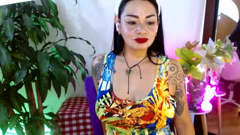 Snapshot of xamara1124 chatting on January 12, 8:25 pm XAMARA1124 online show from January 12, 8:25 pm