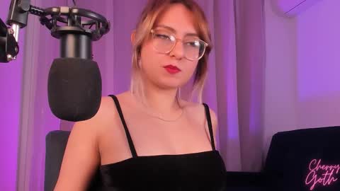 Cherry Goth online show from November 6, 2:23 pm