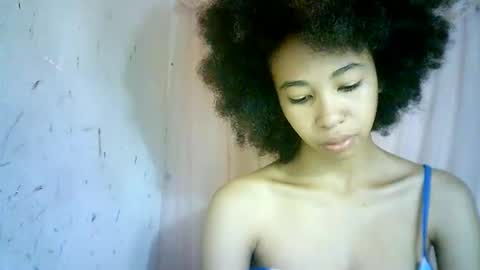 xenna610827 online show from March 12, 5:35 am