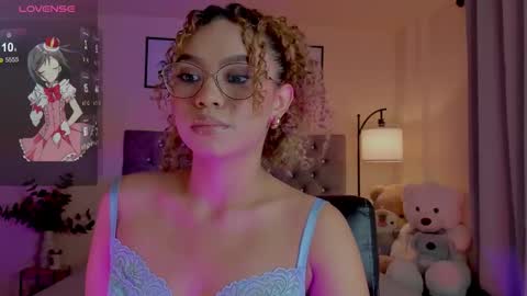 camila online show from March 30, 9:03 pm