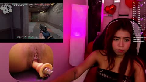 Snapshot of ximenareid chatting on February 7, 6:35 am Ximena online show from February 7, 6:35 am