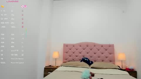 Snapshot of xiomy_gomez chatting on October 3, 1:38 pm Xiomy online show from October 3, 1:38 pm