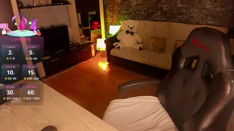 Lara online show from December 21, 11:52 pm