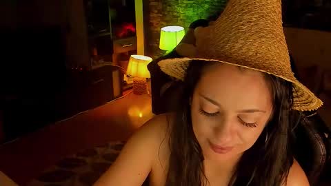 Lara online show from March 16, 12:35 am