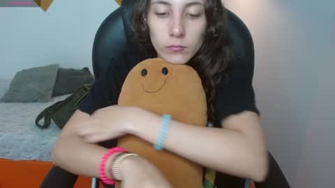 Snapshot of xlunna chatting on January 11, 8:54 pm lunna online show from January 11, 8:54 pm
