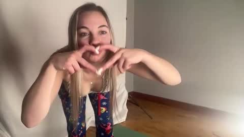 Morgan Rose online show from February 3, 1:38 am