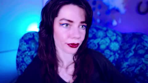 Bella Bondai online show from October 20, 2:31 pm