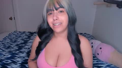 Rae  online show from January 29, 5:40 am