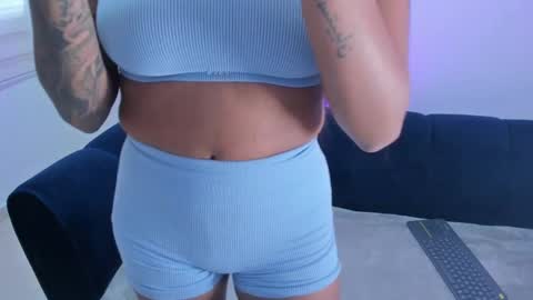 xoxo_angel online show from September 24, 3:00 pm