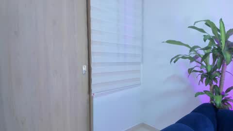 xoxo_angel online show from October 7, 10:14 pm