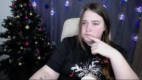 Snapshot of xx_daniella_xx chatting on December 21, 7:56 am xx daniella xx online show from December 21, 7:56 am