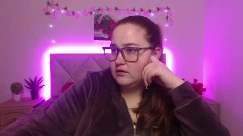 xx daniella xx online show from April 22, 6:54 am