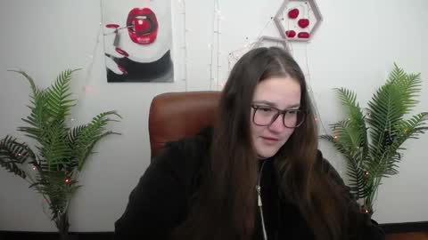 xx daniella xx online show from April 24, 6:38 am