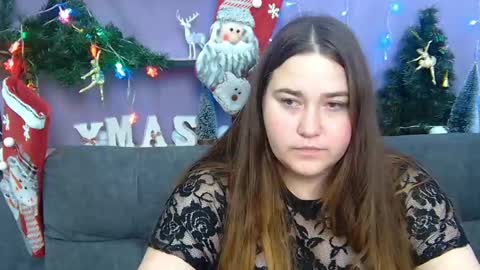 Snapshot of xx_daniella_xx chatting on December 19, 5:29 am xx daniella xx online show from December 19, 5:29 am