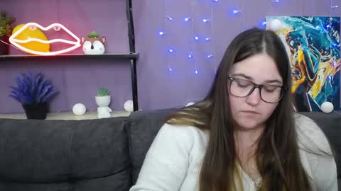 Snapshot of xx_daniella_xx chatting on January 28, 5:32 am xx daniella xx online show from January 28, 5:32 am