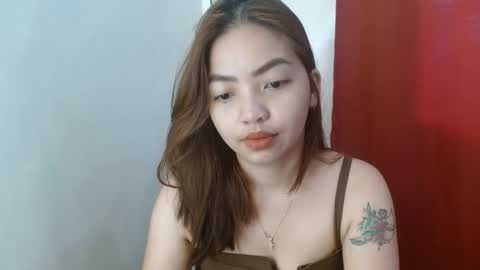 Snapshot of xxasian_sweetheart19xx chatting on October 7, 2:05 am xxasian_sweetheart19xx online show from October 7, 2:05 am