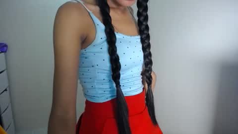 Aya online show from November 20, 5:58 pm