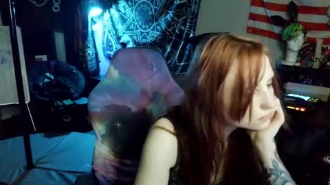 Lilith online show from April 22, 2:52 am