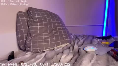 kristina    usually everyday here started  GMT3 online show from November 28, 5:27 pm