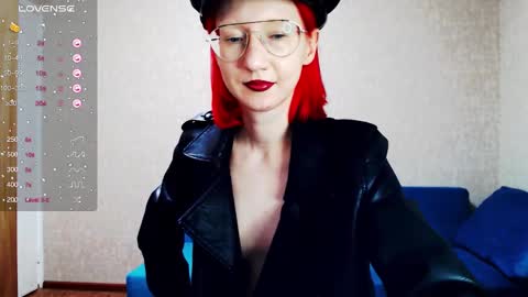Snapshot of xxx_goddes_xxx chatting on February 4, 5:34 pm Andariel online show from February 4, 5:34 pm