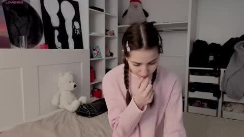 Eva online show from February 3, 6:40 am