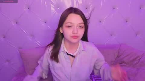 foxy online show from April 22, 6:38 pm