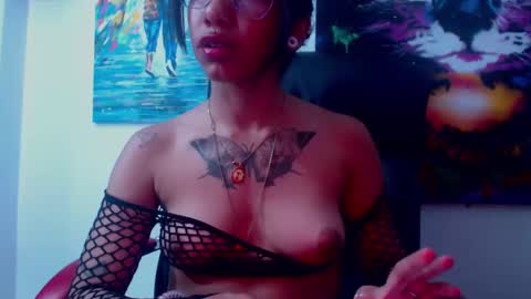 Snapshot of xxxreinasexyassxxx chatting on September 18, 11:58 pm xxxreinasexyassxxx online show from September 18, 11:58 pm