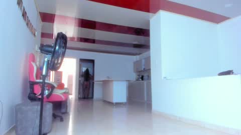 Snapshot of xxxtatianabustyxxx chatting on January 25, 12:41 pm xxxtatianabustyxxx online show from January 25, 12:41 pm