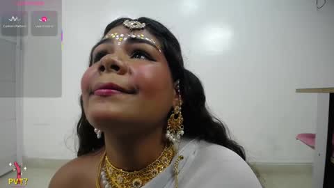 yazhini online show from April 25, 1:41 pm