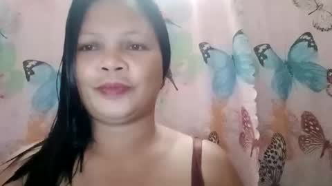 yadly143 online show from June 2, 2:12 am